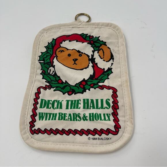 Vintage 1984 Oven Hot Pan Holder Christmas Bear Pattern White - Picture 1 of 5